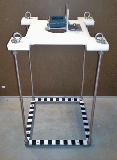 Photo of fully assembled cage.
